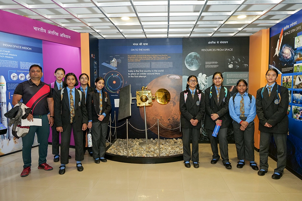 Ann Mary School Organized Children’s Day Educational Trip to UCOST – A Learning Adventure!