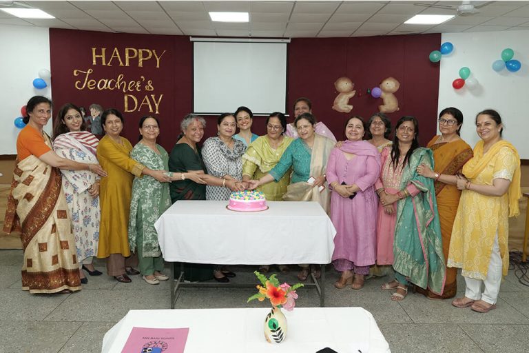 Teachers’ Day was celebrated with great enthusiasm at Ann Mary School.