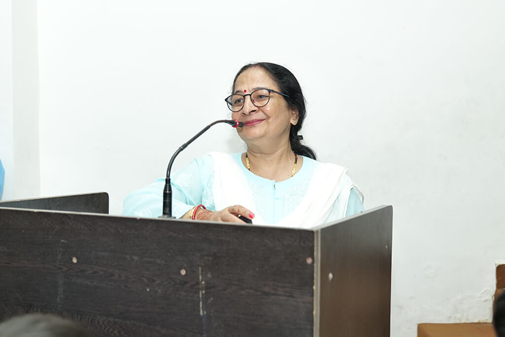 Cultural Week 2025 – Day 2: English Debate Competition (Middle School) Cultural Week 2025 – Day 2: English Debate Competition (Middle School)