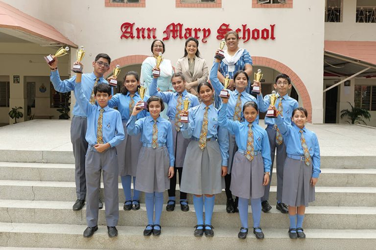Cultural Week 2025 – Day 2: English Debate Competition (Middle School)