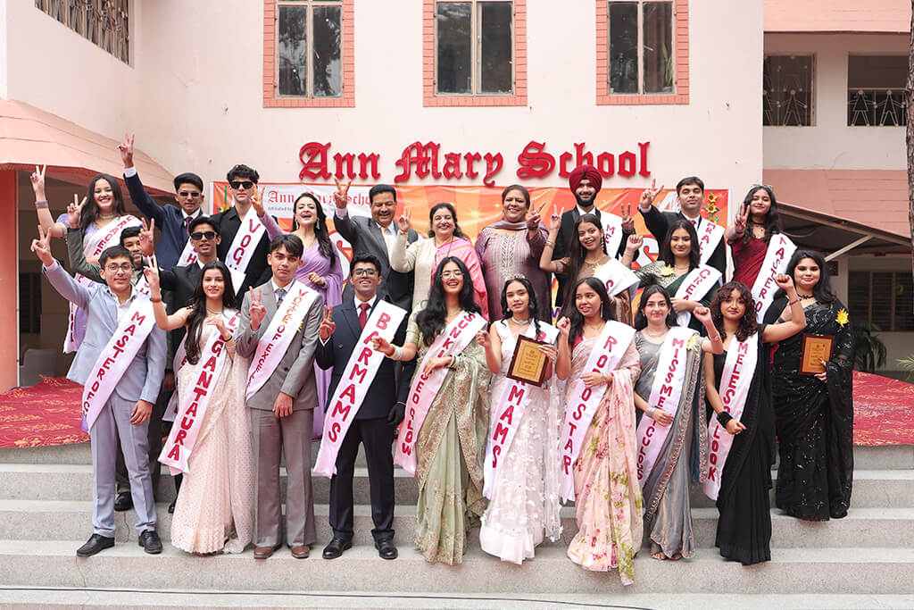 Class XII ‘Rising Radiants’ Bid Adieu in a Memorable Farewell